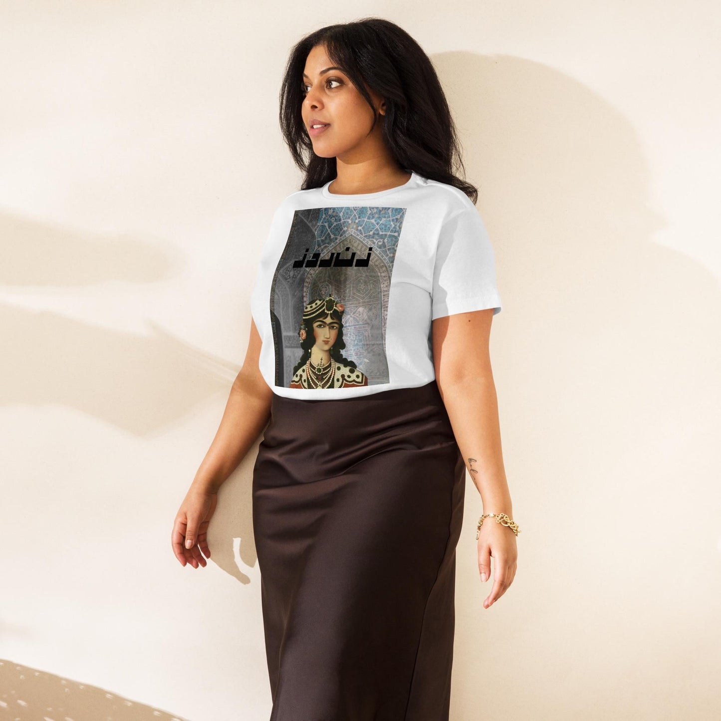 High-Waisted Women's T-Shirt: Qajar Princess Overlaid on Historical Iran Imagery